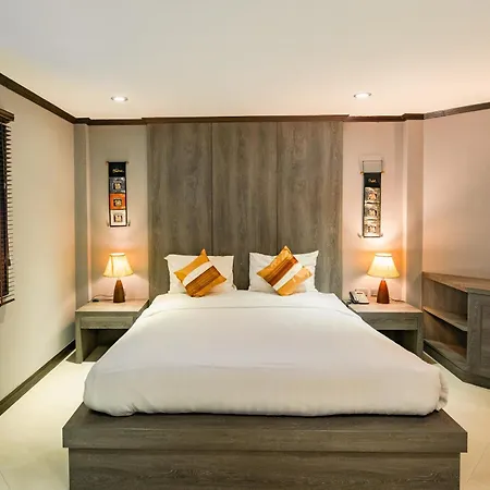 Naiya Buree Boutique Resort Nai Harn Exterior photo