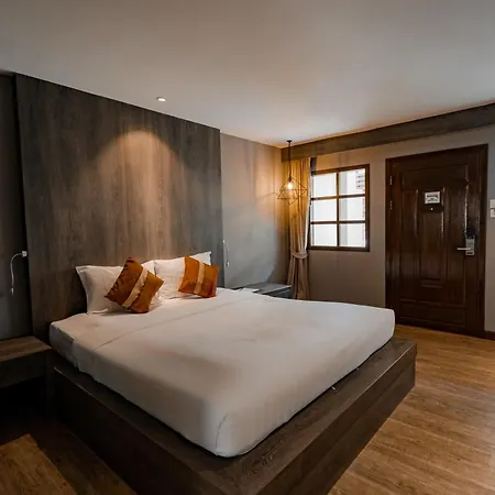 Naiya Buree Boutique Resort Nai Harn Exterior photo