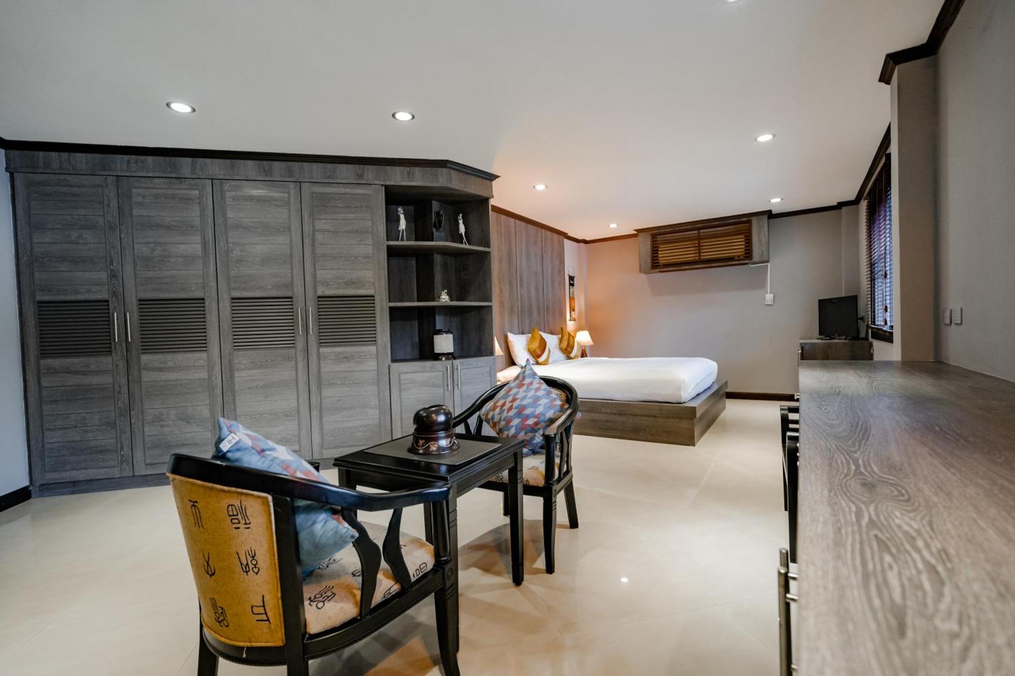Naiya Buree Boutique 4*